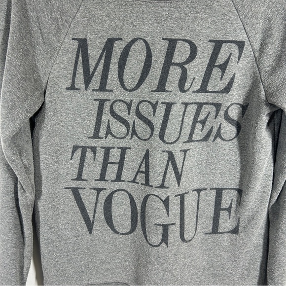 More Issues Than Vogue Graphic Long Sleeve Gray Sweatshirt Medium - Picture 3 of 6